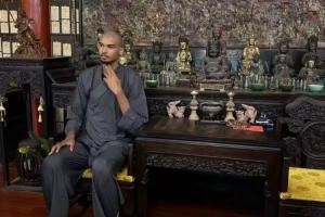 😂真的假的？马刺博主：文班将在中国少林寺进行10天闭关修行