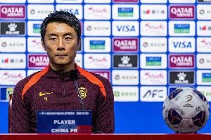 李磊：我常跟侯森说，国家队让我来抬水捡球我都可以